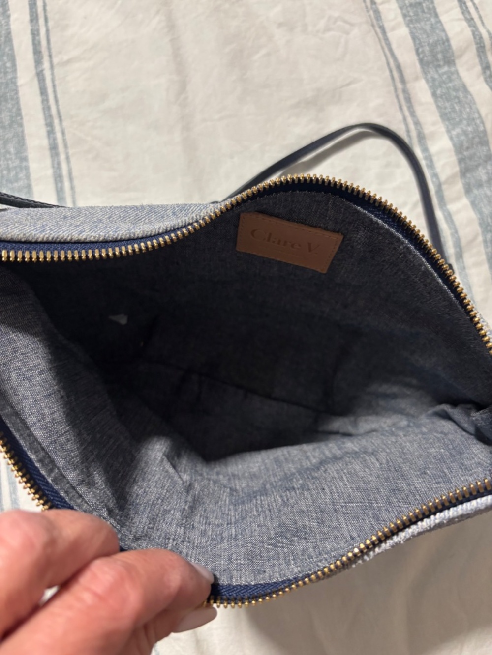 Adorable denim Clare V shoulder bag - Picture 3 of 5